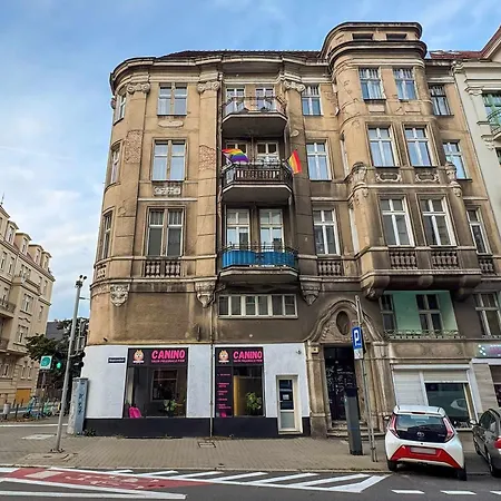 Appartement Spacious And Bright With Balcony Near Mtp By Renters Poznań