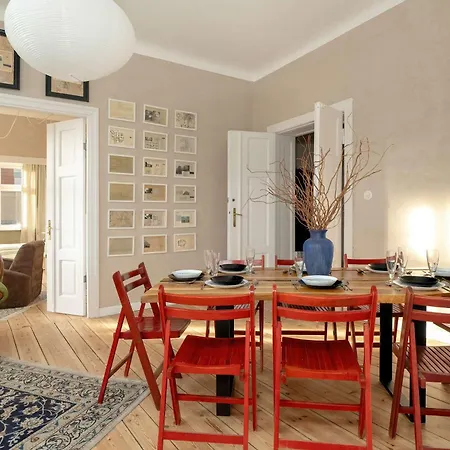 Spacious And Bright With Balcony Near Mtp By Renters Poznań